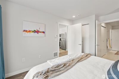 321 10th Avenue S #705, Seattle, WA 98104 - Photo 19