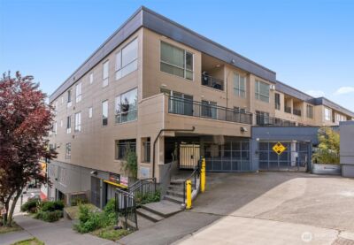 321 10th Avenue S #705, Seattle, WA 98104 - Photo 4