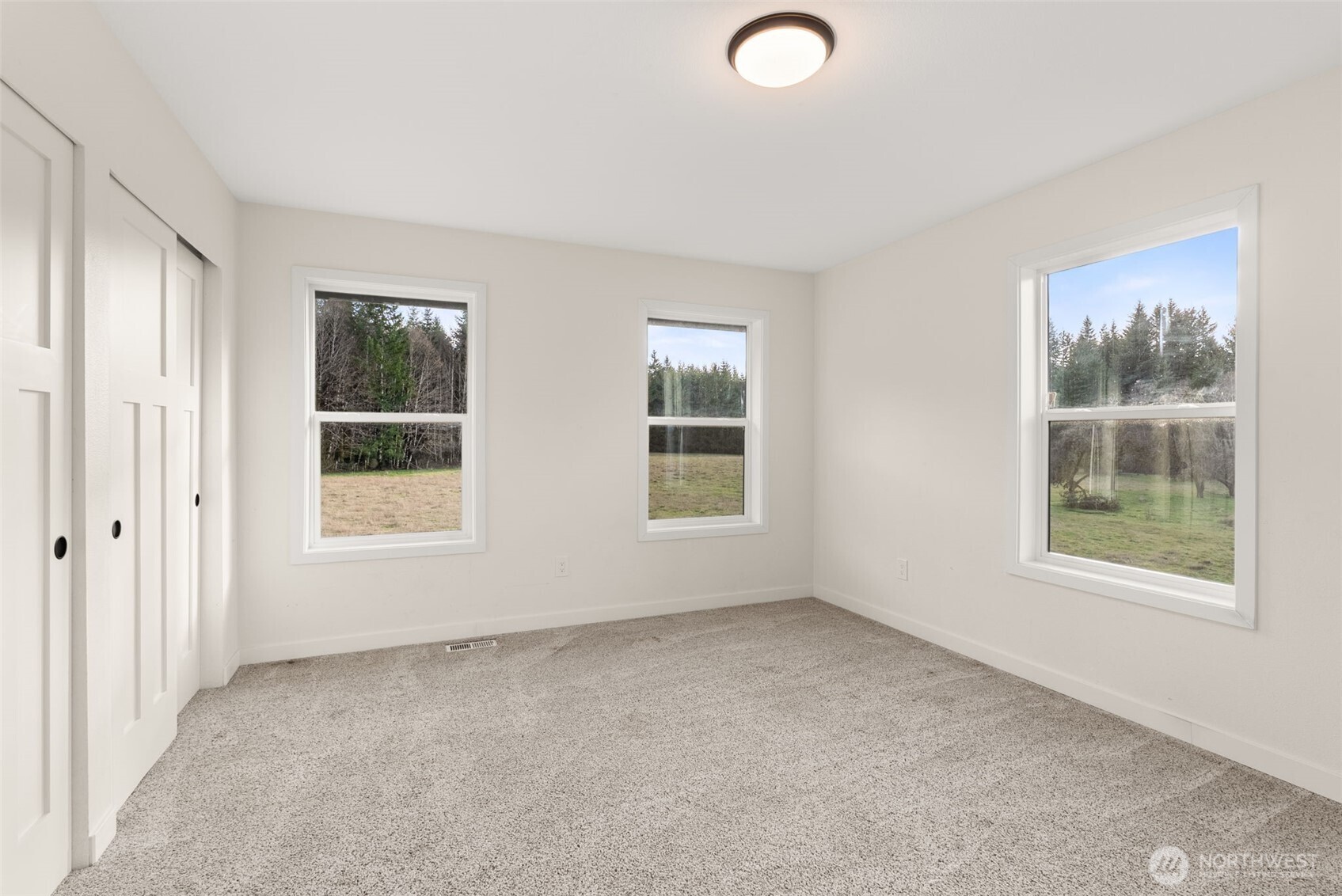 210 West Wishkah Road , Aberdeen, WA 98520