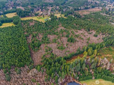 210 West Wishkah Road , Aberdeen, WA 98520 - Photo 39