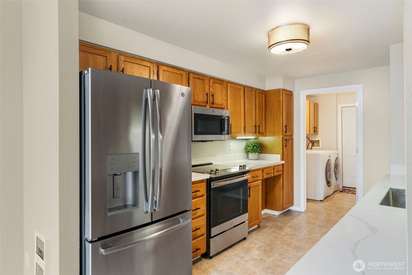 18604 48th Place S, SeaTac, WA 98188