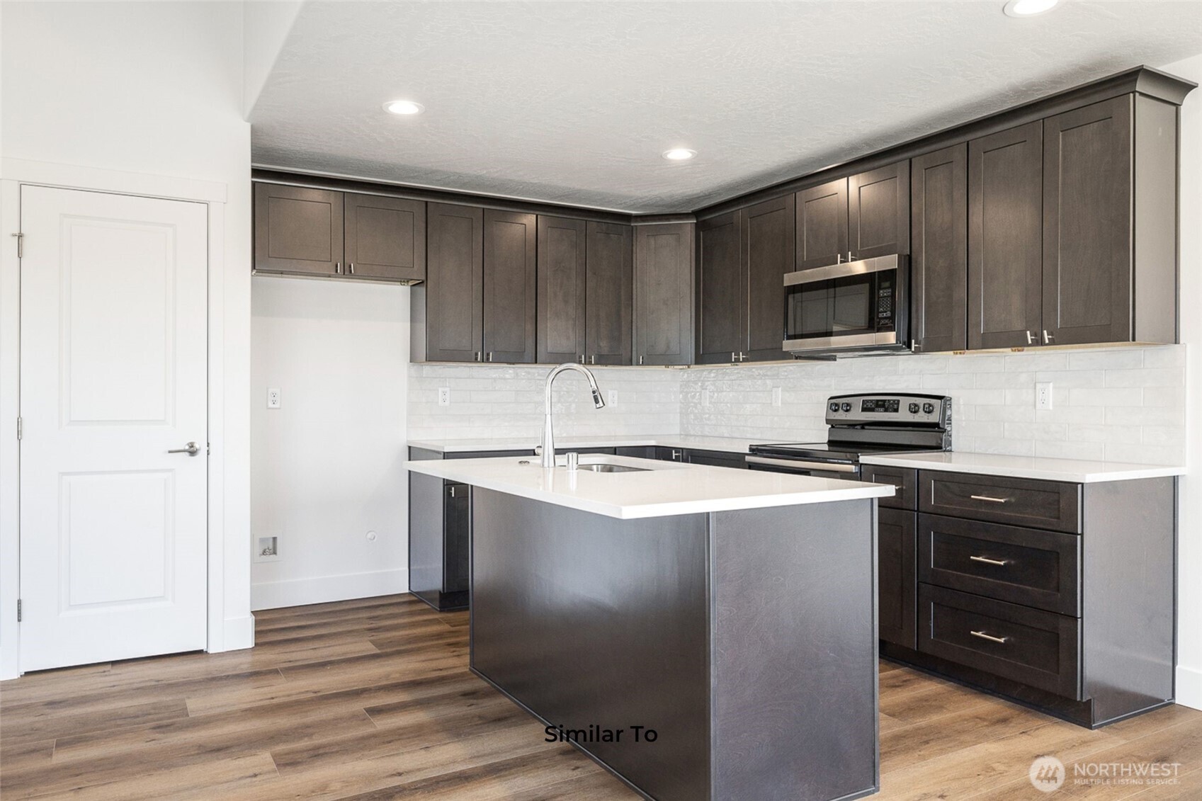 4251 W Sandy Court , Moses Lake, WA 98837