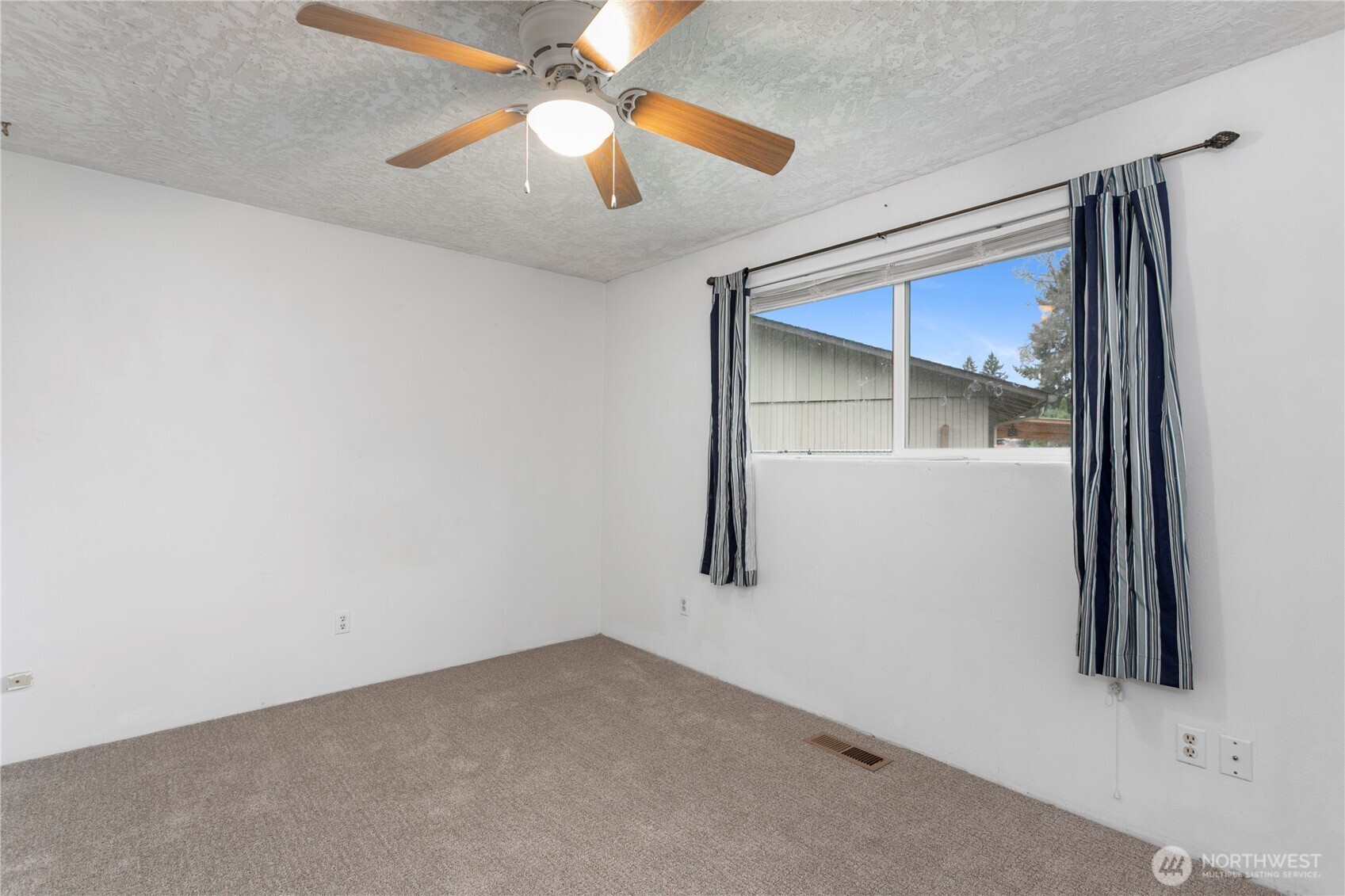 14011 NE 85th Street , Vancouver, WA 98682