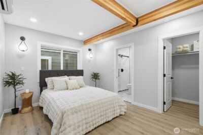 1927 42nd Avenue SW, Seattle, WA 98116 - Photo 14