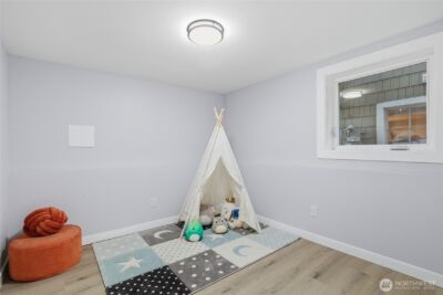 1927 42nd Avenue SW, Seattle, WA 98116 - Photo 25