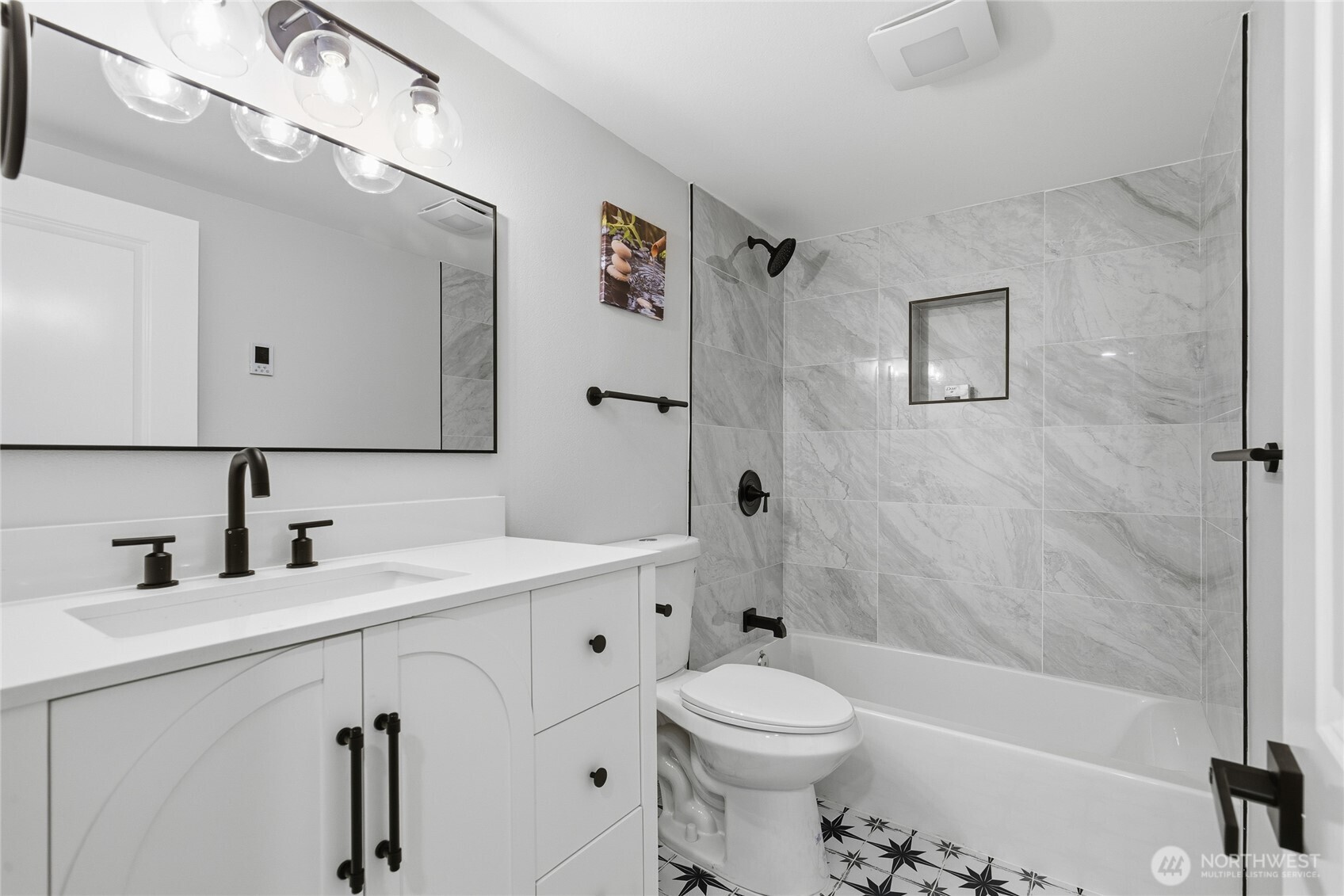 1927 42nd Avenue SW, Seattle, WA 98116