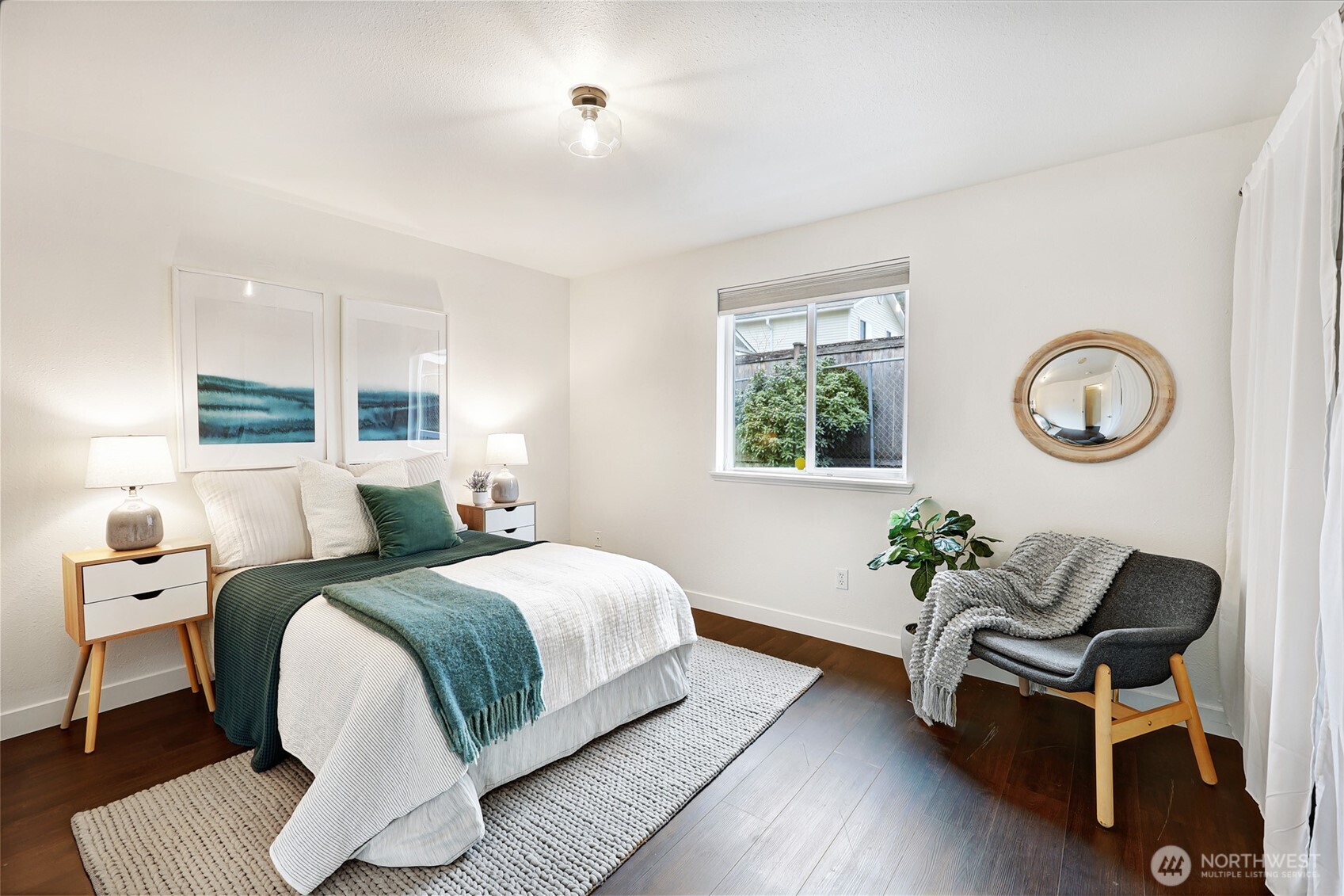 125 N 203rd Street , Shoreline, WA 98133