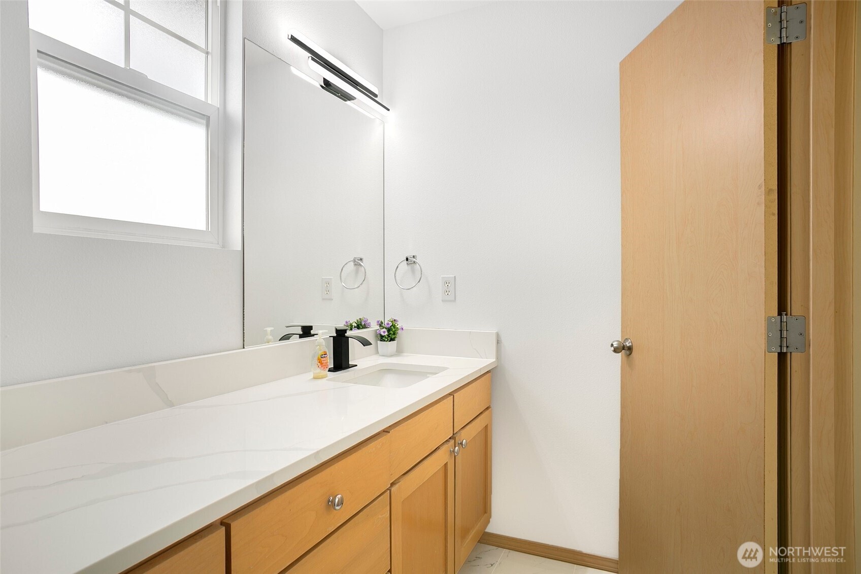 18813 143rd Court NE, Woodinville, WA 98072