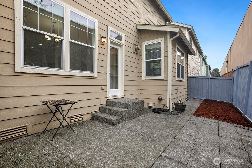 18813 143rd Court NE, Woodinville, WA 98072