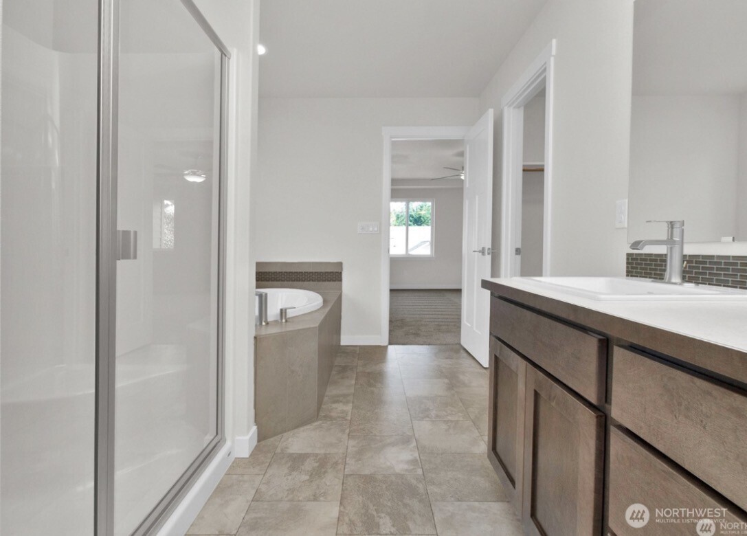 8525 Malia Ln. , Olympia, WA 98513