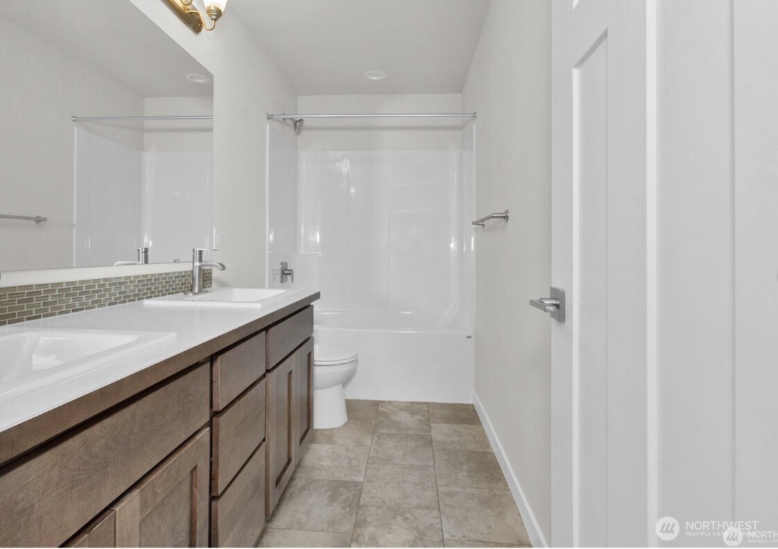 8525 Malia Ln. , Olympia, WA 98513