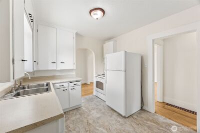 2112 S Ash Street , Tacoma, WA 98405 - Photo 15