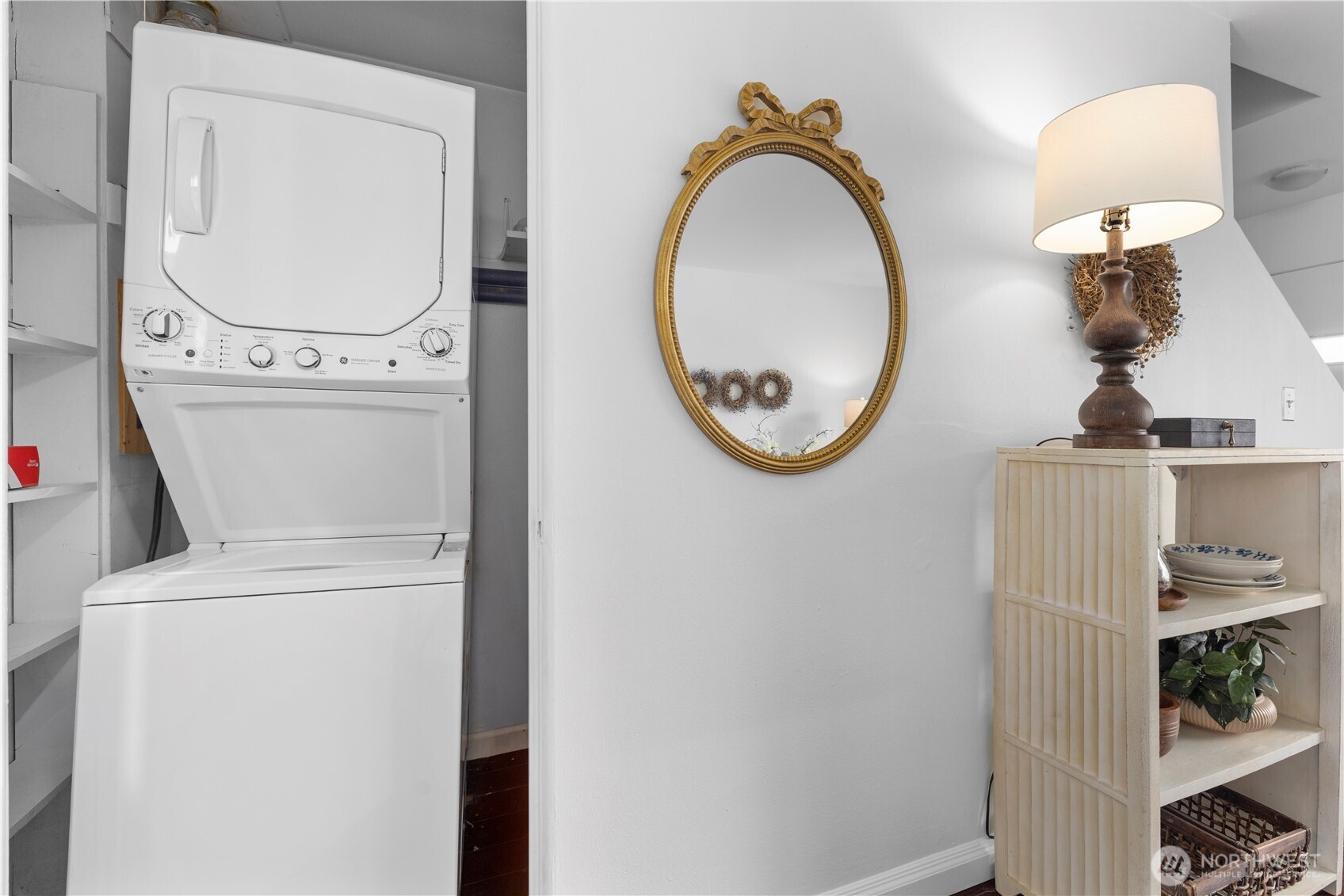 4877 Terrace Drive NE, Seattle, WA 98105