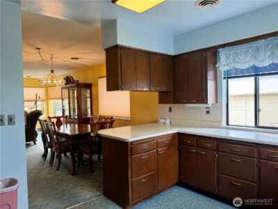 715 SE Pope Avenue , Wilbur, WA 99185 - Photo 12