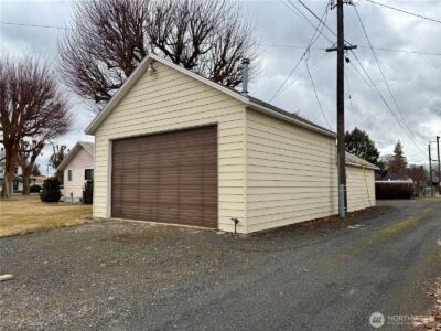 715 SE Pope Avenue , Wilbur, WA 99185 - Photo 34