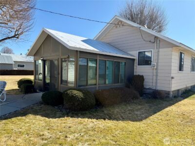 715 SE Pope Avenue , Wilbur, WA 99185 - Photo 36