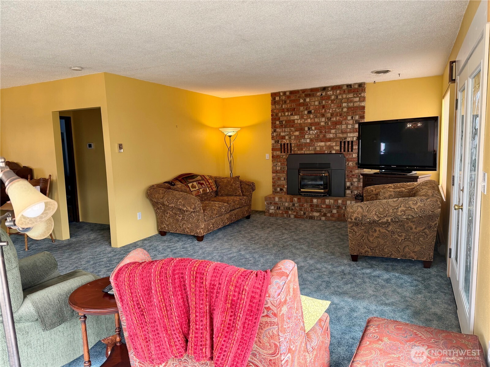 715 SE Pope Avenue , Wilbur, WA 99185