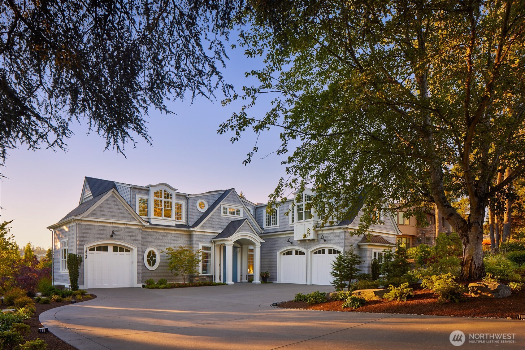 1848 77th Avenue NE, Medina, WA 98039