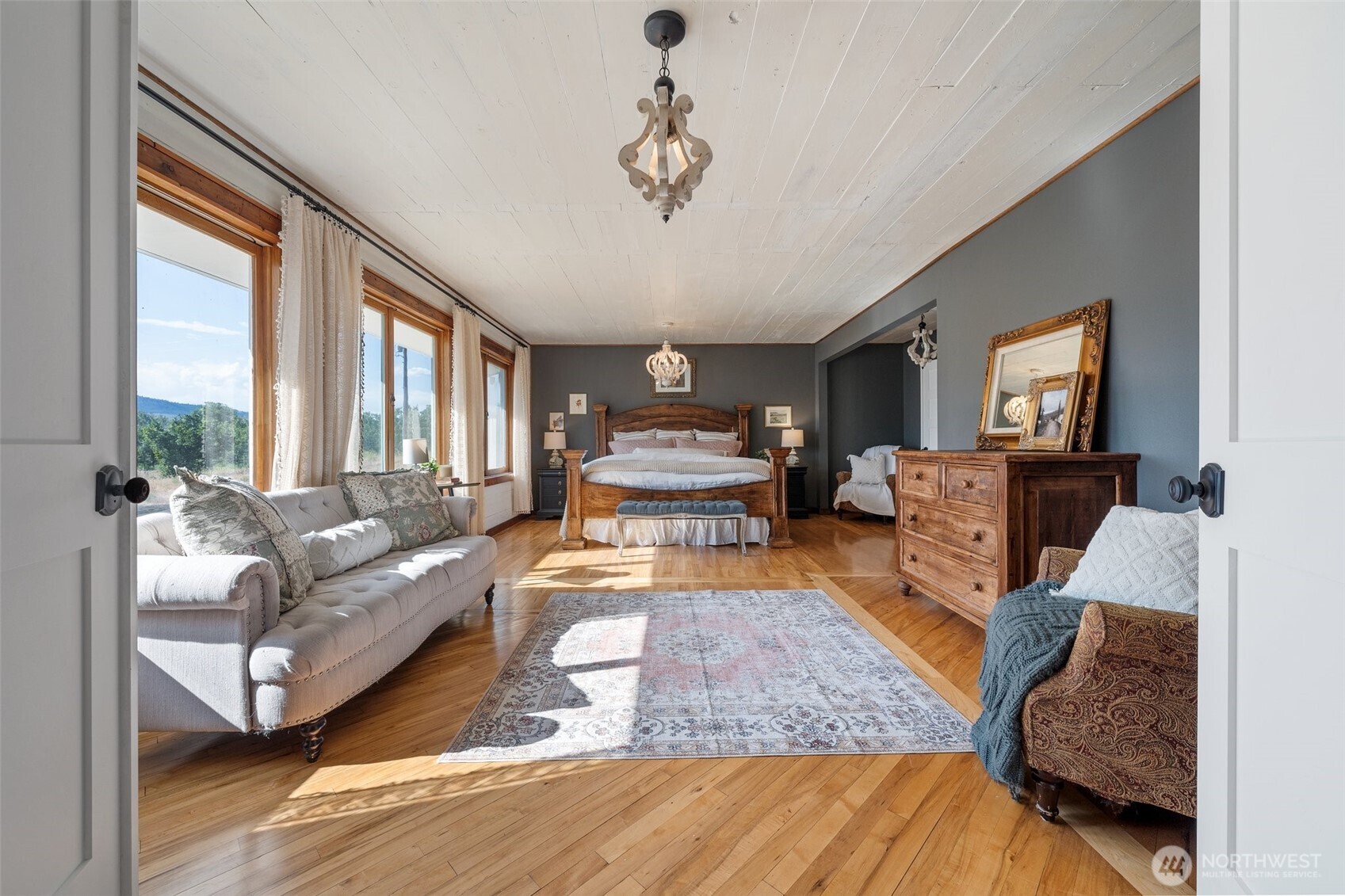 32026 Highway 97 , Tonasket, WA 98855