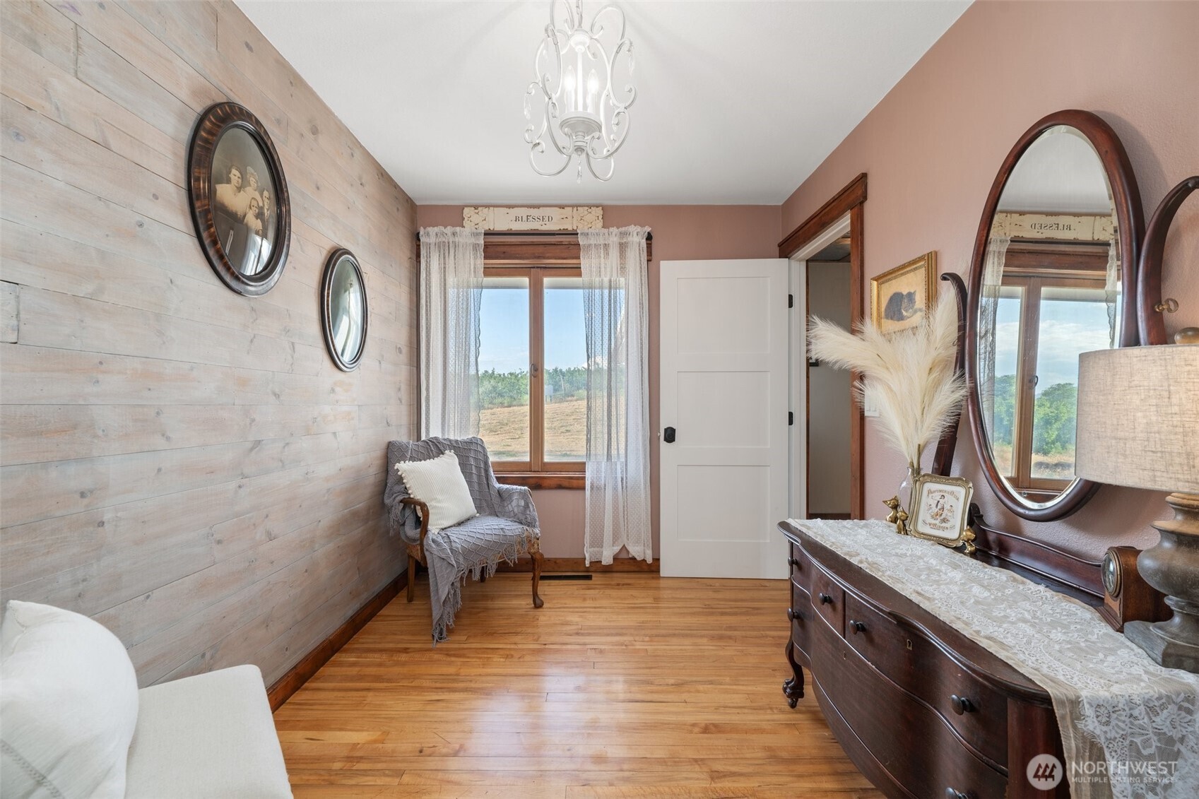 32026 Highway 97 , Tonasket, WA 98855