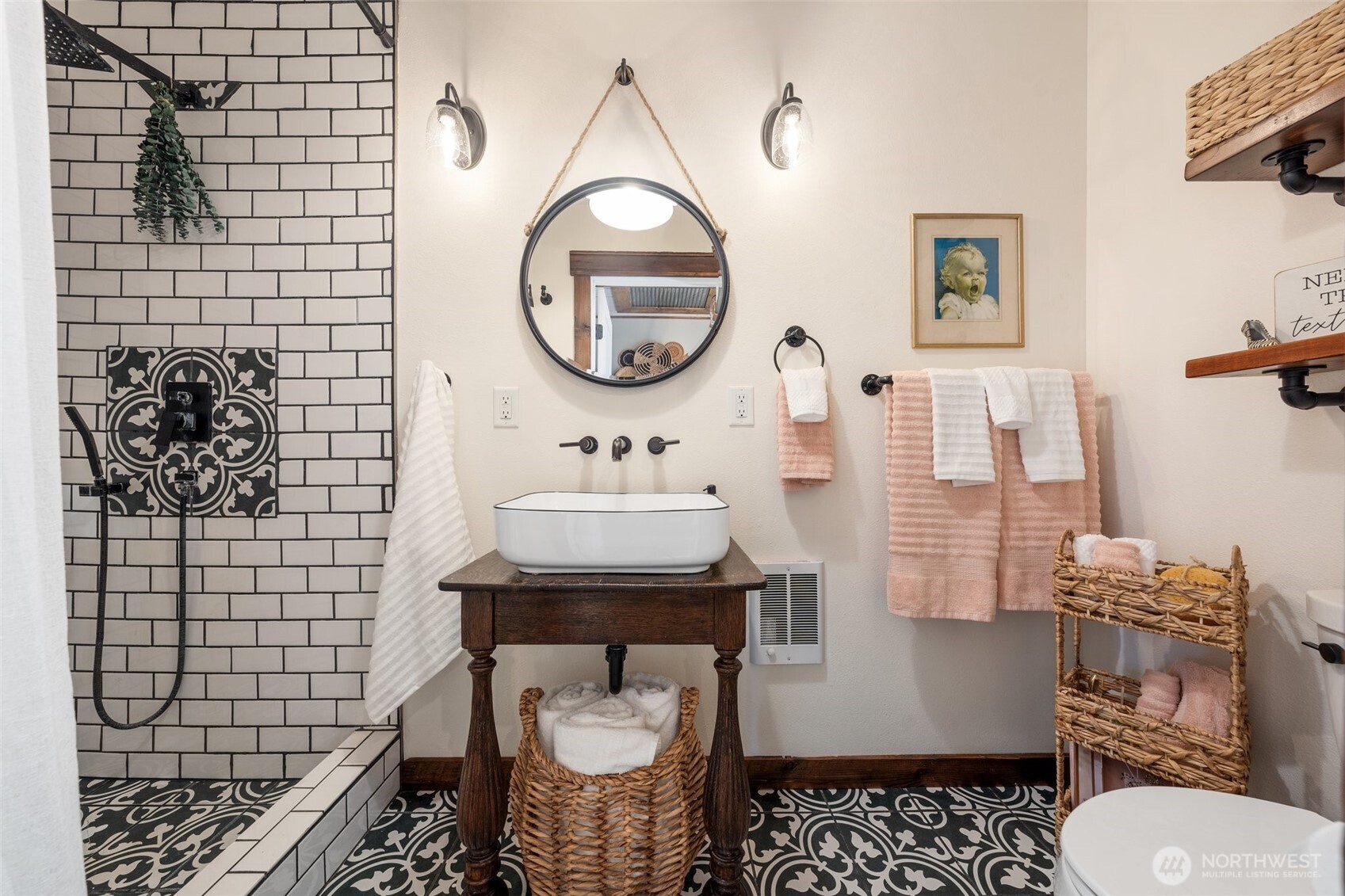 32026 Highway 97 , Tonasket, WA 98855