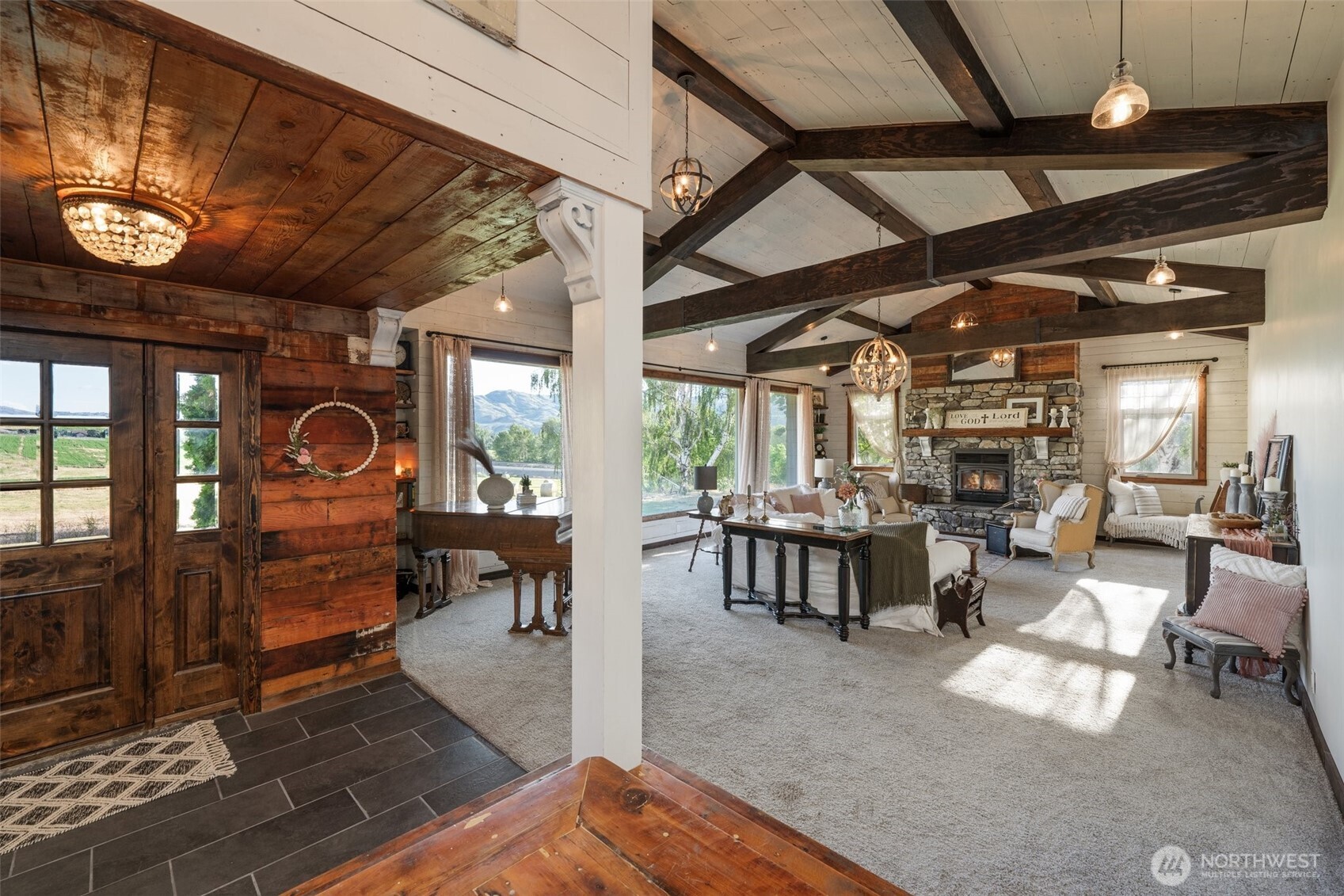 32026 Highway 97 , Tonasket, WA 98855