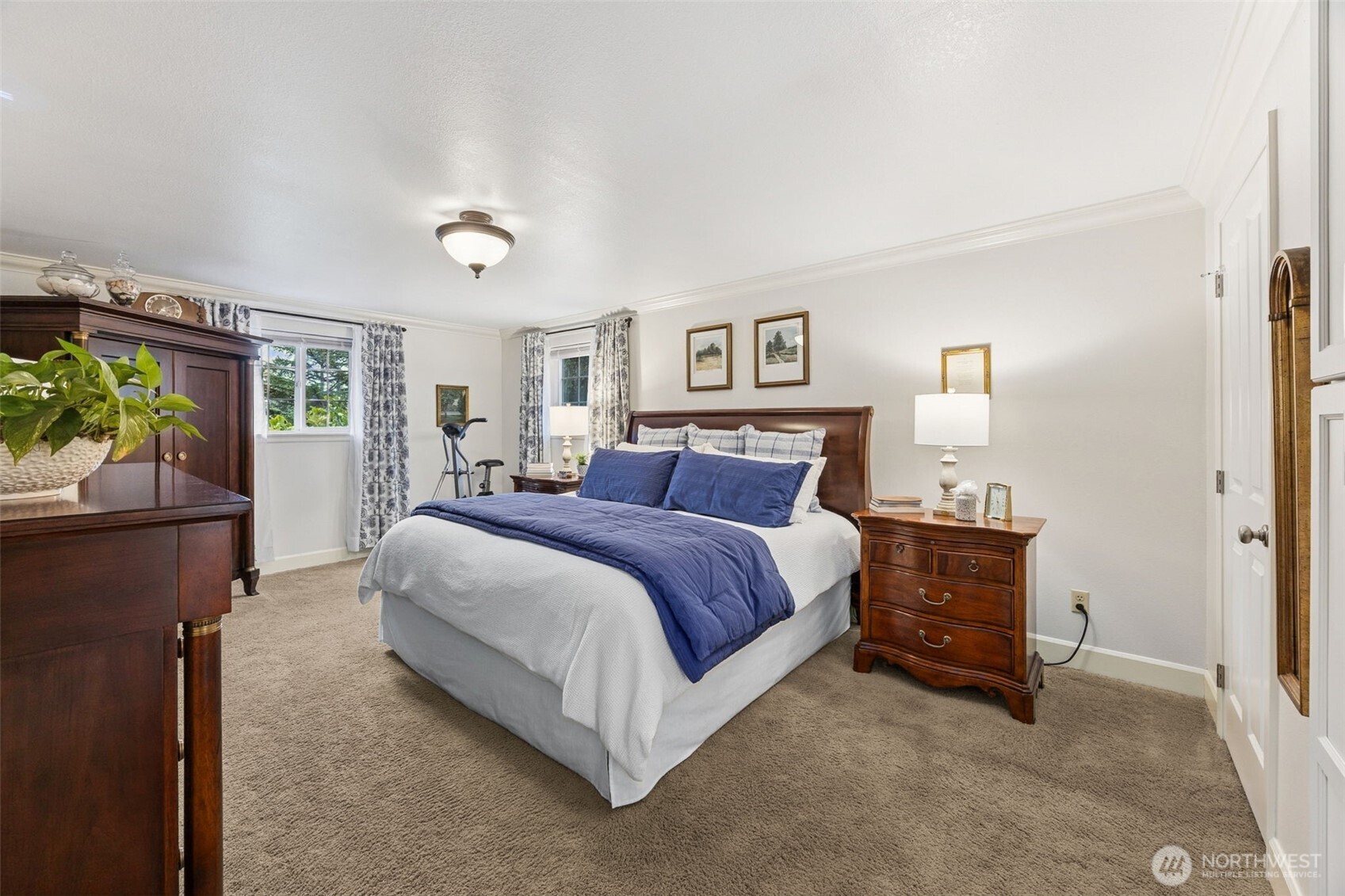 8407 121st Street East , Puyallup, WA 98373