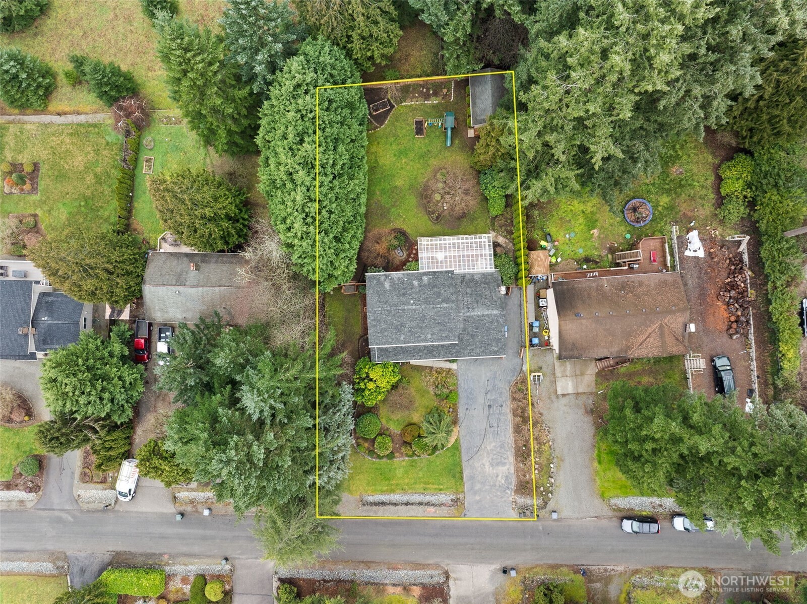 8407 121st Street East , Puyallup, WA 98373