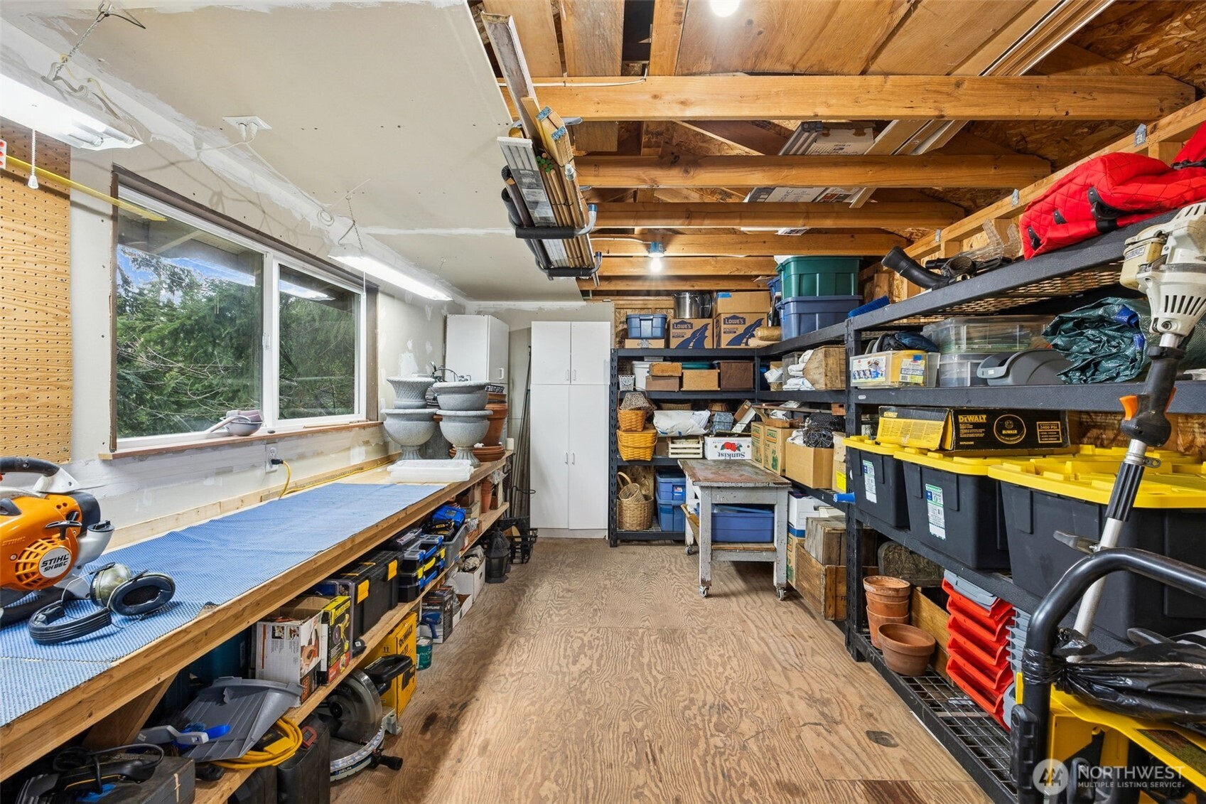 8407 121st Street East , Puyallup, WA 98373