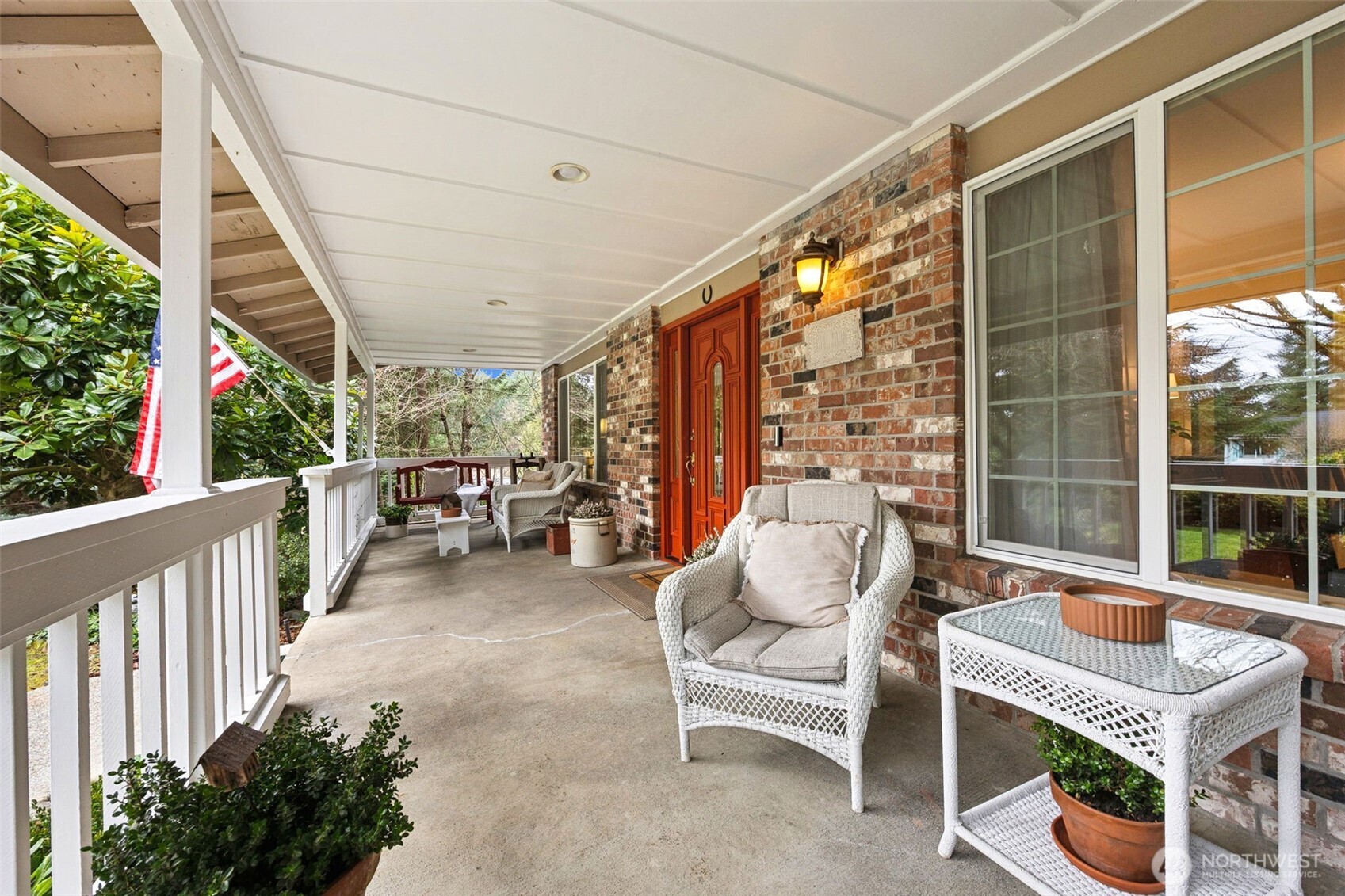 8407 121st Street East , Puyallup, WA 98373