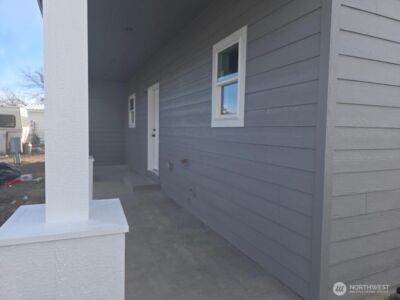 417 SE 8th Avenue , Ephrata, WA 98823 - Photo 2