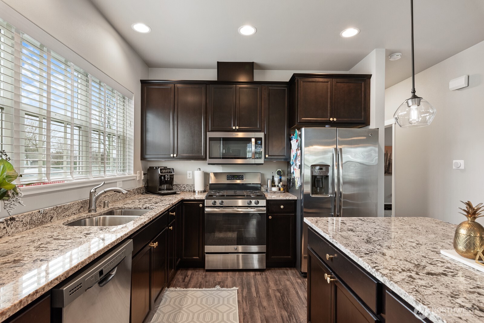 1950 N Prairie Lane , Lynden, WA 98264