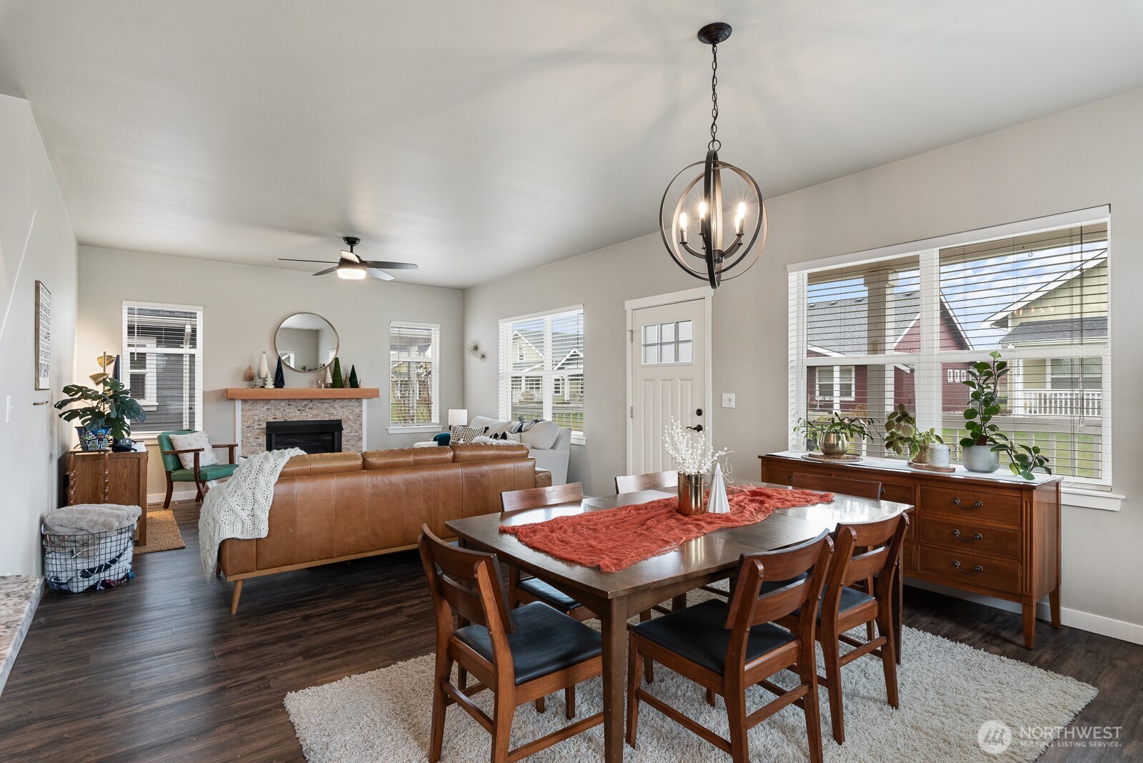 1950 N Prairie Lane , Lynden, WA 98264