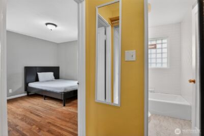 6522 38th Avenue NE, Seattle, WA 98115 - Photo 17