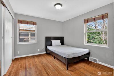 6522 38th Avenue NE, Seattle, WA 98115 - Photo 18