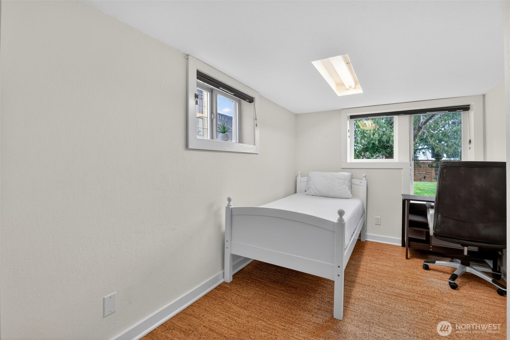 6522 38th Avenue NE, Seattle, WA 98115