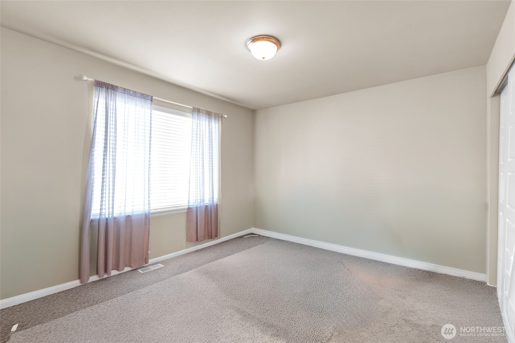 12009 SE 297th Place , Auburn, WA 98092