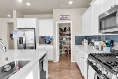 12009 SE 297th Place , Auburn, WA 98092 - Photo 9