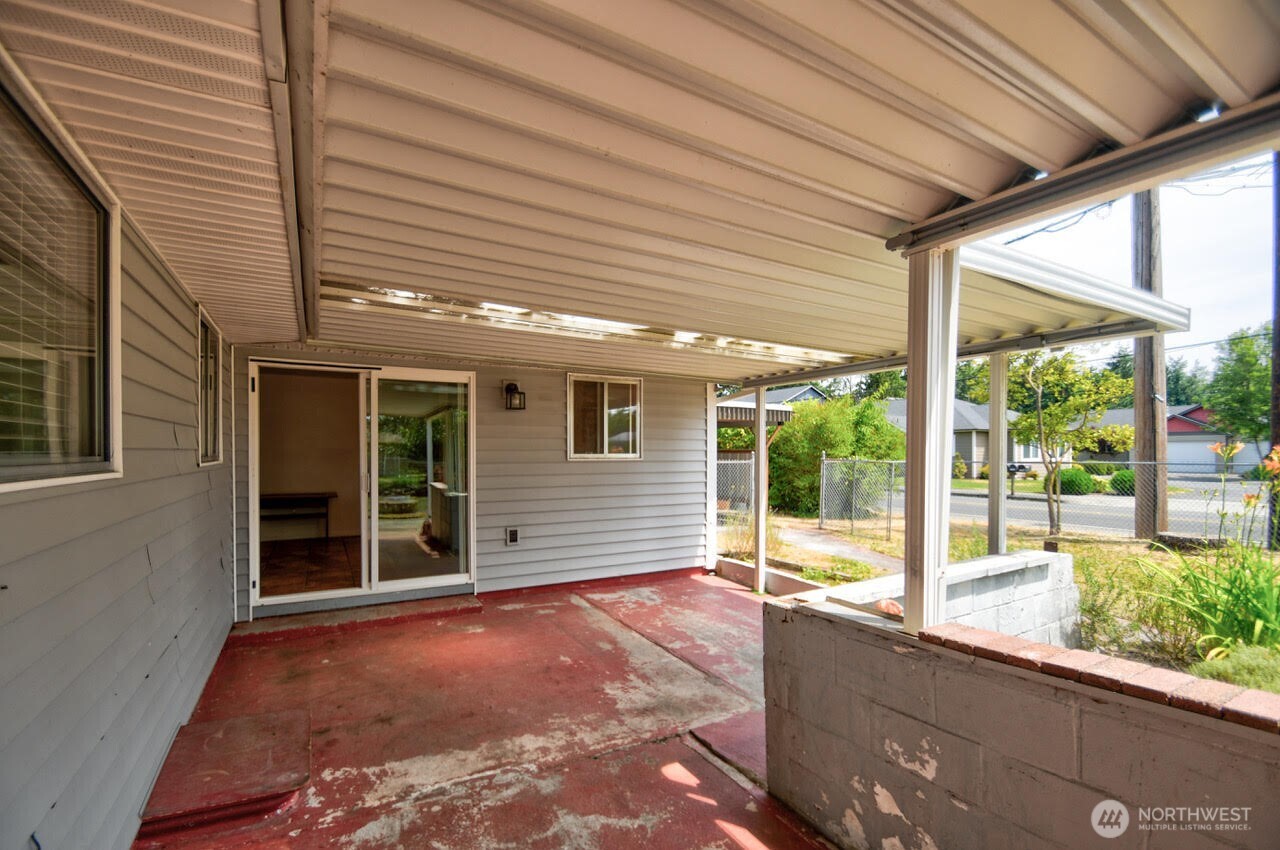 9902 114th Street SW, Lakewood, WA 98498