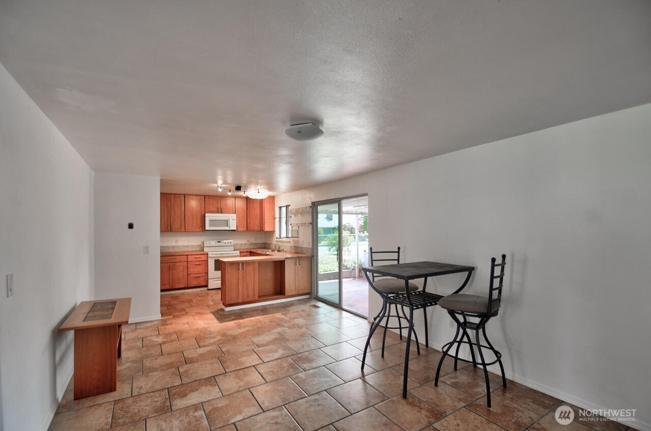 9902 114th Street SW, Lakewood, WA 98498