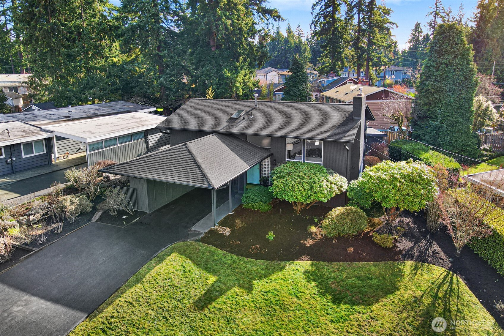 16505 67th Avenue W, Lynnwood, WA 98037