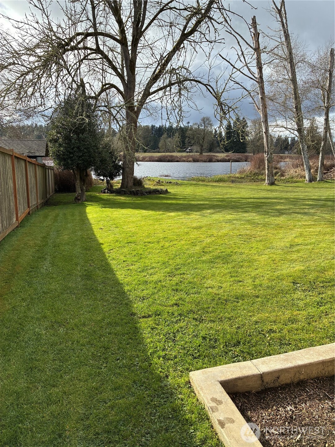 2413 Westlake Drive SE, Lacey, WA 98503