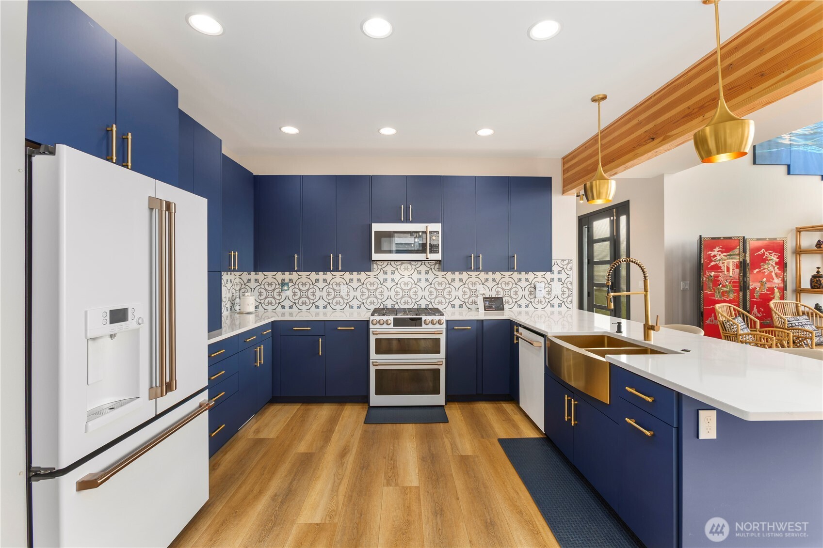 31302 J Place , Ocean Park, WA 98640