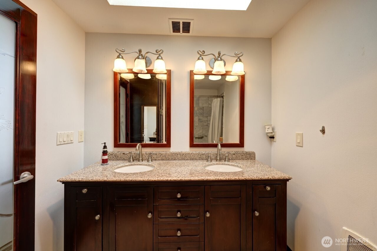 30715 G Street , Ocean Park, WA 98640