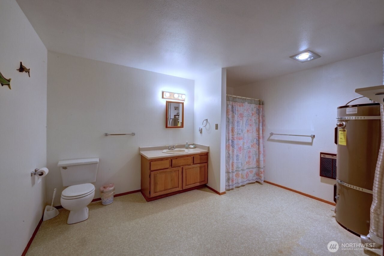 30715 G Street , Ocean Park, WA 98640