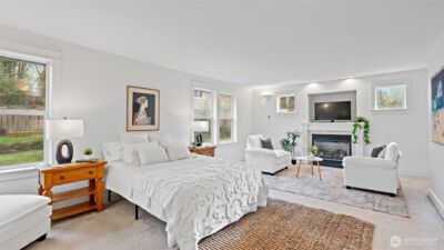 2372 Douglas Drive NE, Bainbridge Island, WA 98110 - Photo 3