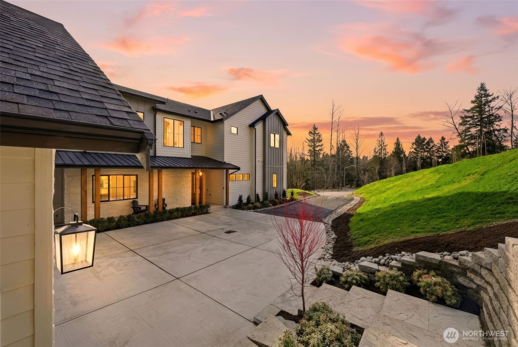 26030 NE 29th Place , Redmond, WA 98053