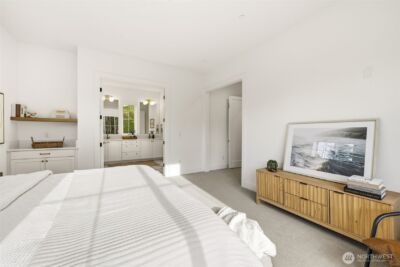 26030 NE 29th Place , Redmond, WA 98053 - Photo 16