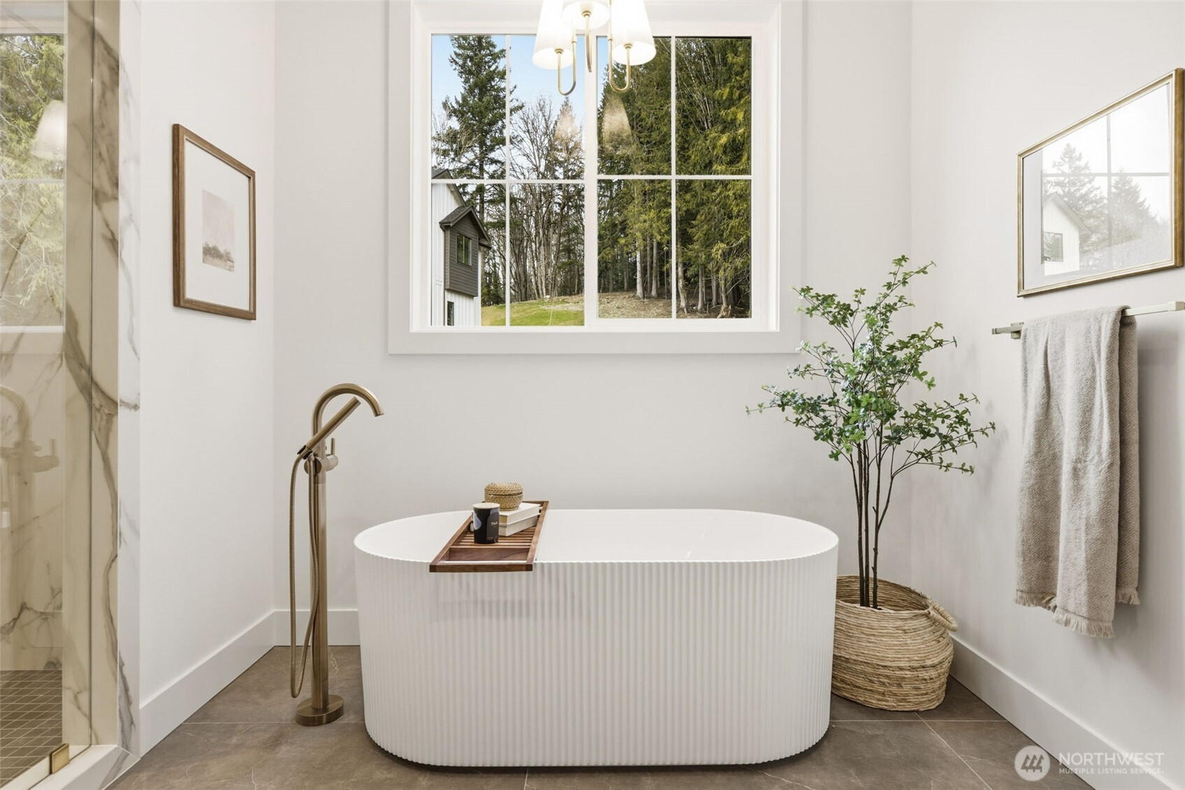 26030 NE 29th Place , Redmond, WA 98053