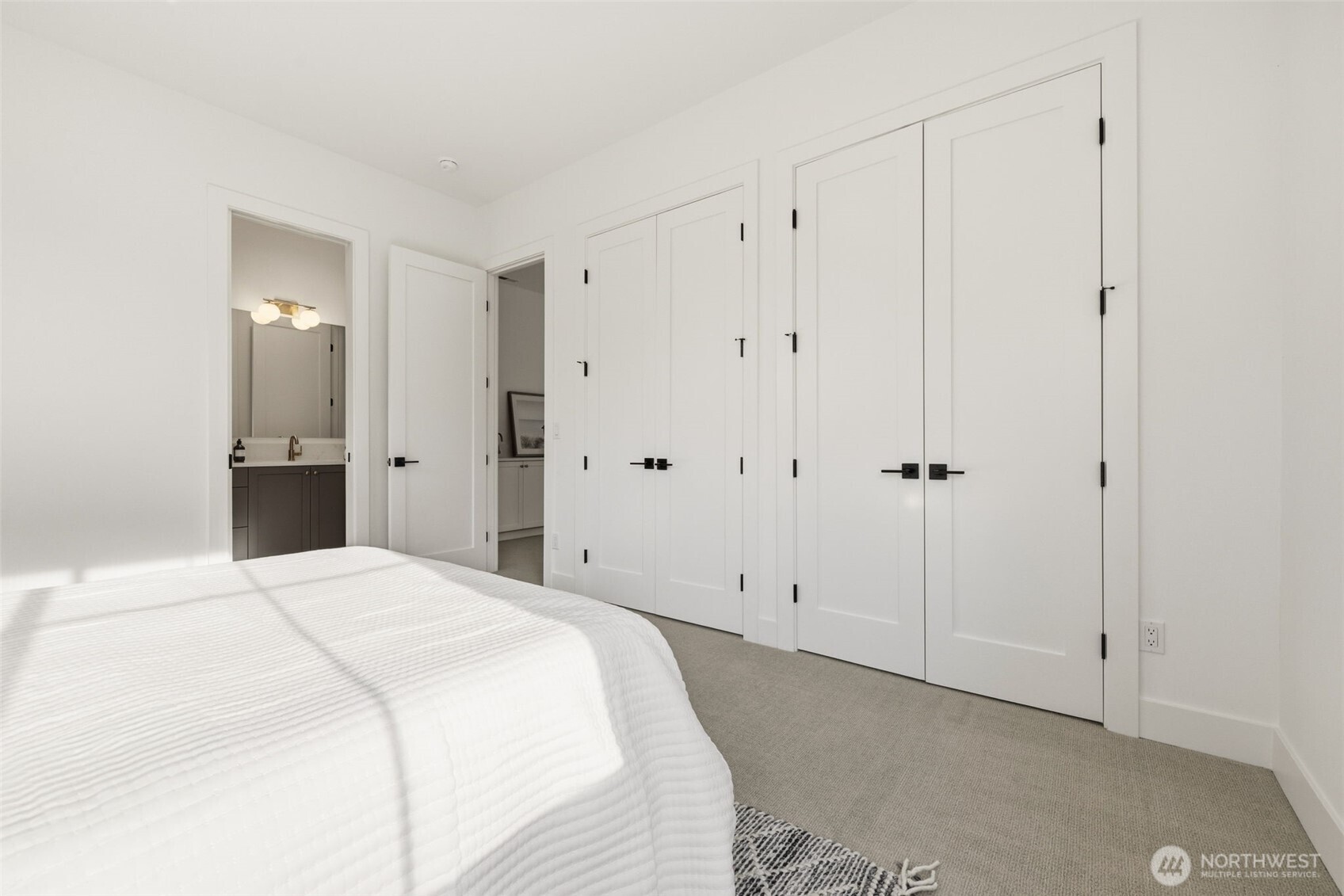 26030 NE 29th Place , Redmond, WA 98053